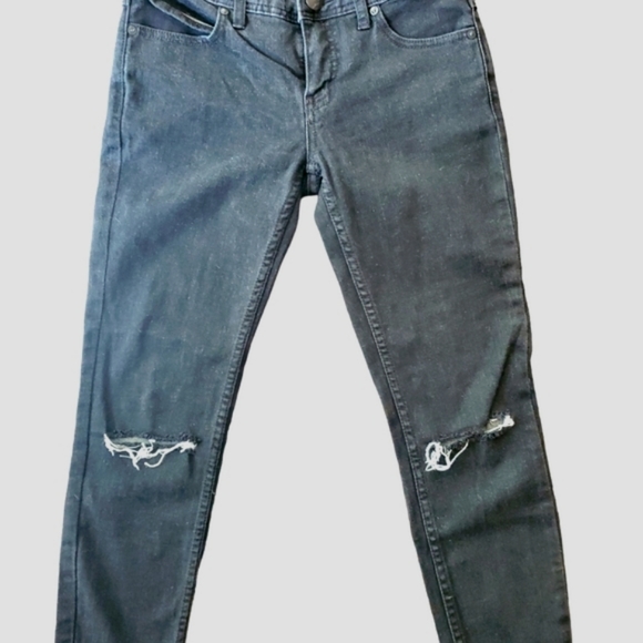 Free People Black Distressed Jeans 27 - Picture 5 of 8